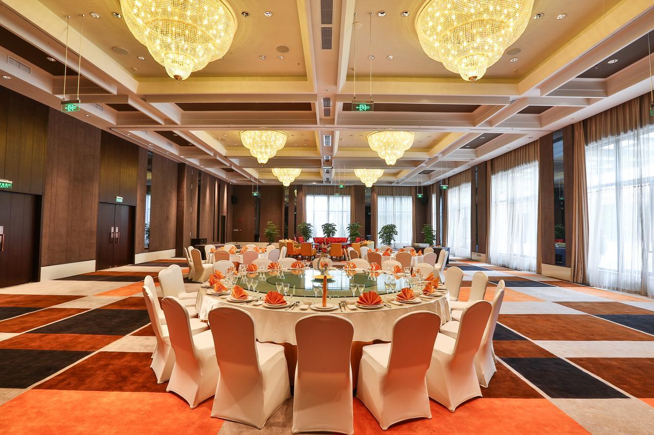 Ramada Encore Guanghan Exteriör bild